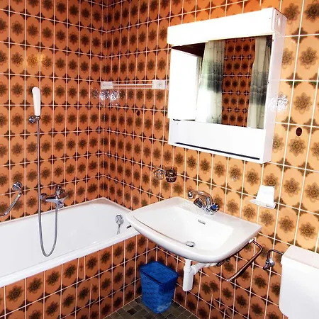 Kontiki Apartment *